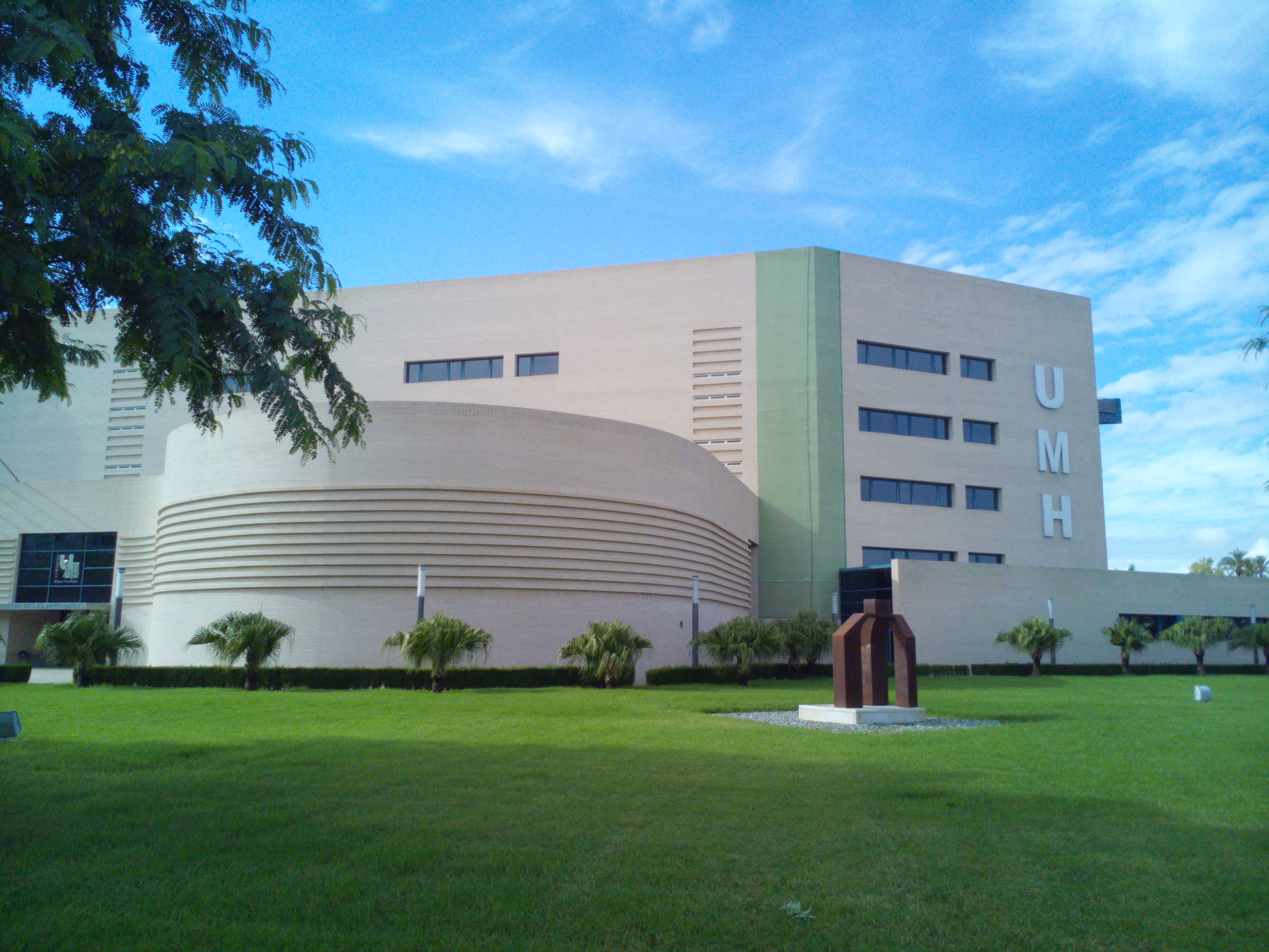 FACHADA EDIFICIO RECTORADO UMH ELCHE